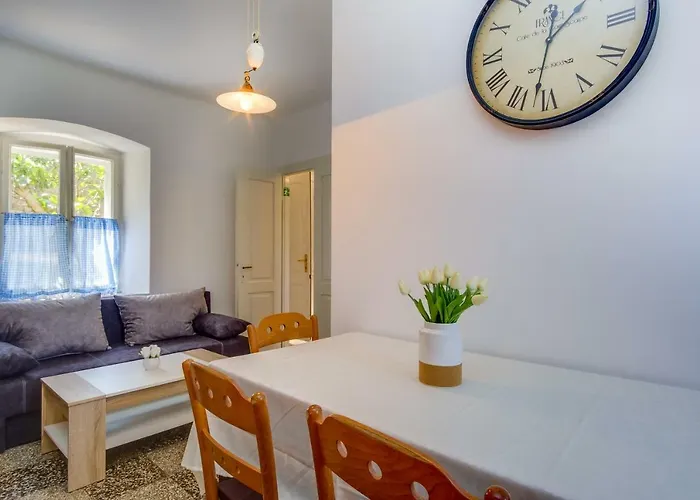 Apartament Pino