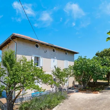 Apartman Pino